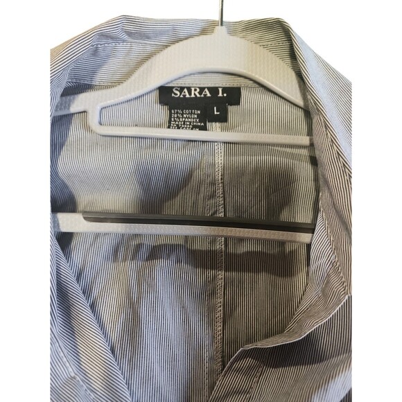 Sara I. Womens Blouse Size Large Blue White Pinstriped Long Sleeve Button Up - Picture 3 of 3